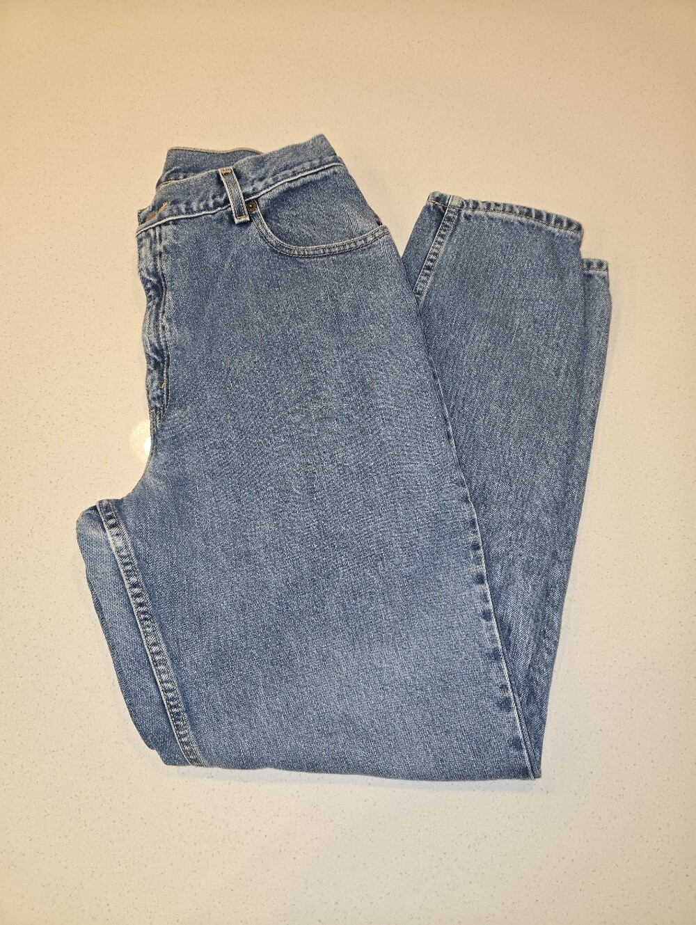 Vintage Levi’s 550 Relaxed Fit Tapered Leg Jeans Y2K Light Wash Mom Jeans